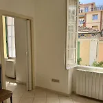 Host4u - Dimora Antica In Centro A Porto Maurizio Di - Casa Rina * Империя