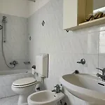 Апартаменты Host4u - Dimora Antica In Centro A Porto Maurizio Di - Casa Rina Империя