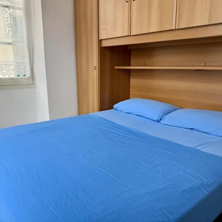 Host4u - Dimora Antica In Centro A Porto Maurizio Di - Casa Rina *