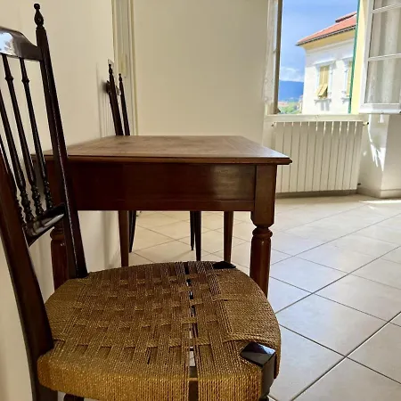 Apartamento Host4u - Dimora Antica In Centro A Porto Maurizio Di - Casa Rina *