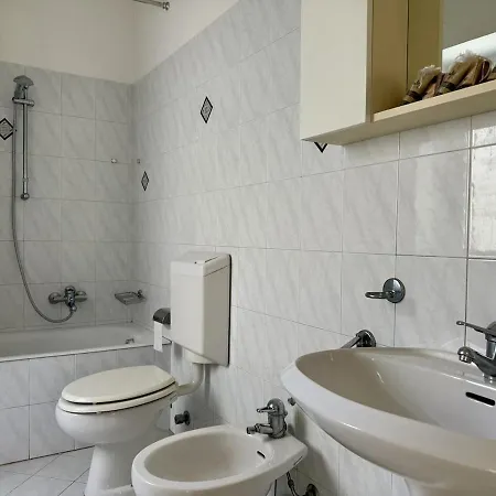 Apartamento Host4u - Dimora Antica In Centro A Porto Maurizio Di - Casa Rina Imperia