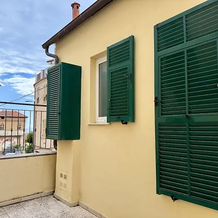 Host4u - Dimora Antica In Centro A Porto Maurizio Di - Casa Rina Διαμέρισμα Imperia