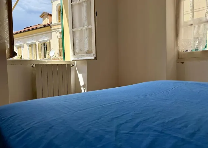 Host4u - Dimora Antica In Centro A Porto Maurizio Di - Casa Rina Διαμέρισμα *