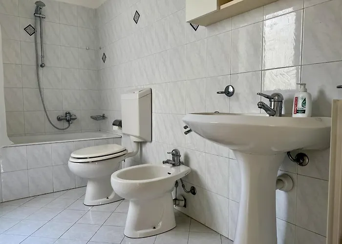 Host4u - Dimora Antica In Centro A Porto Maurizio Di - Casa Rina Imperia
