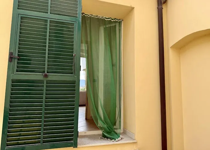 Διαμέρισμα Host4u - Dimora Antica In Centro A Porto Maurizio Di - Casa Rina Imperia