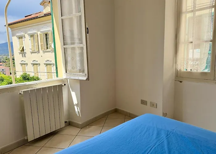 Host4u - Dimora Antica In Centro A Porto Maurizio Di - Casa Rina * Imperia